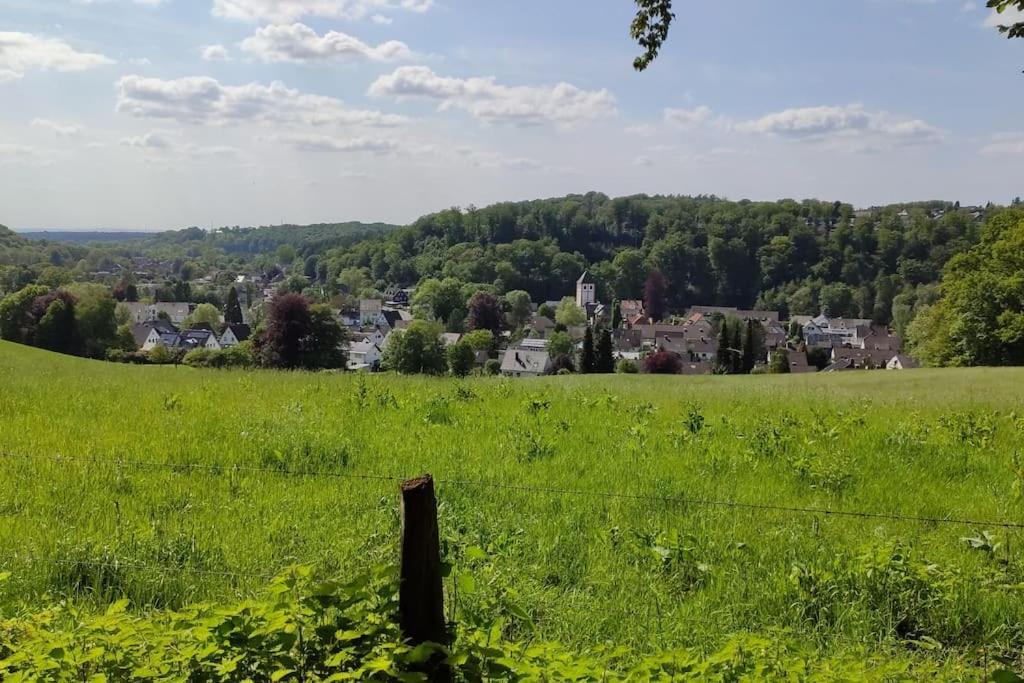 Neue 90 Qm 2-Zimmerwohnung Naehe Koeln Odenthal Esterno foto